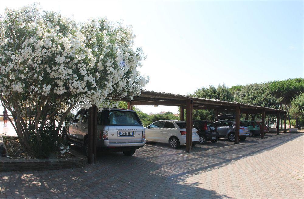 Residence Le Vele Stintino Buitenkant foto